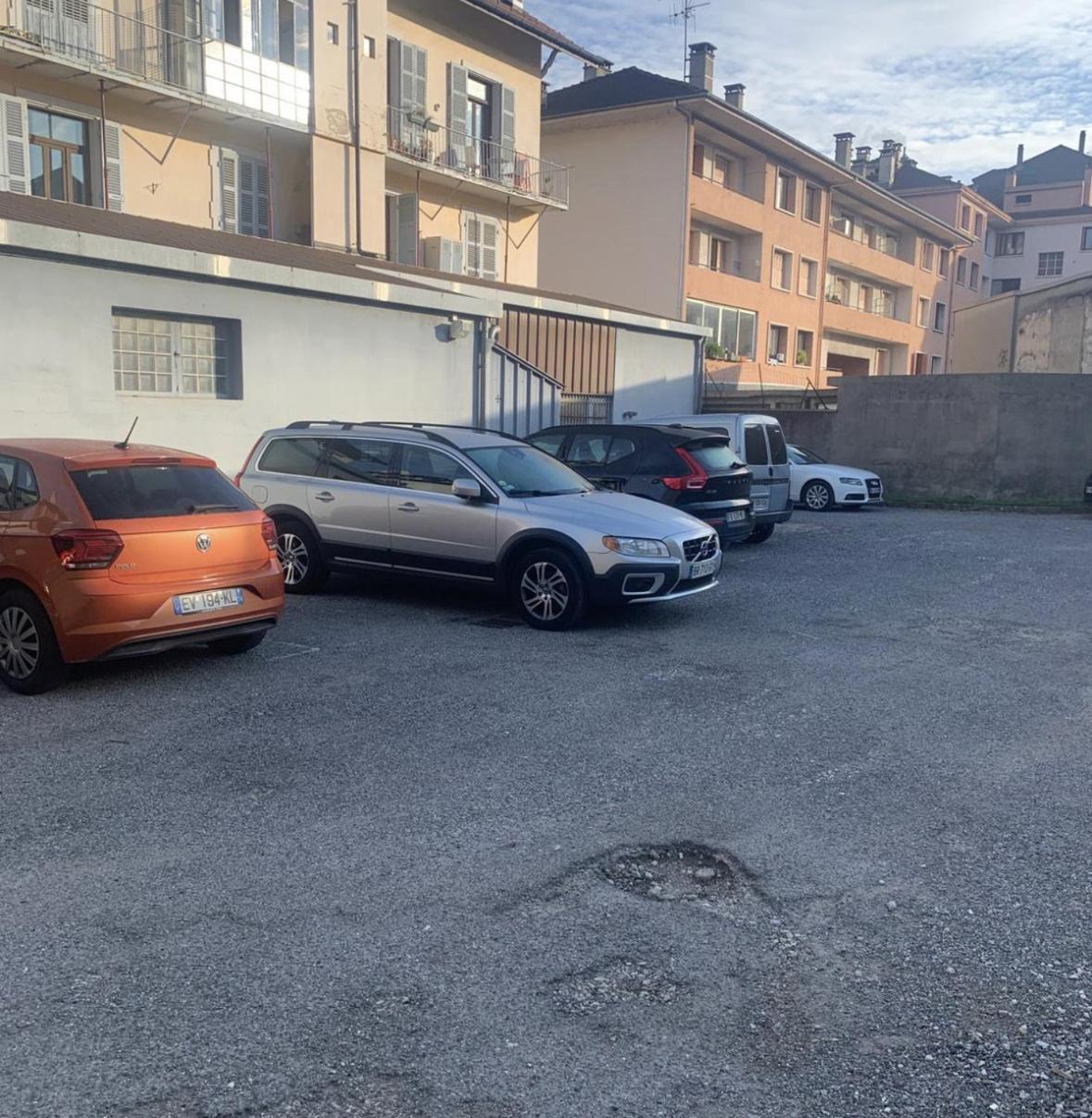 Refuge Centre Ville Avec Parking Annecy Buitenkant foto